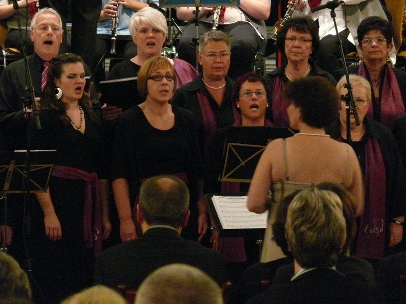 05.11.2011: Blech trifft Stimme  4. Konzert mit dem Blasmusikverein